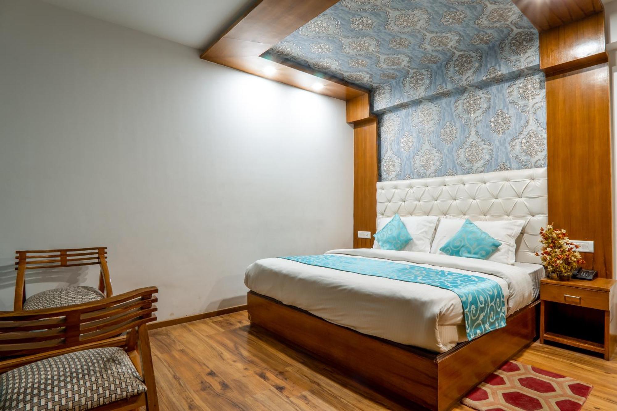 Pristine Inn Manali エクステリア 写真