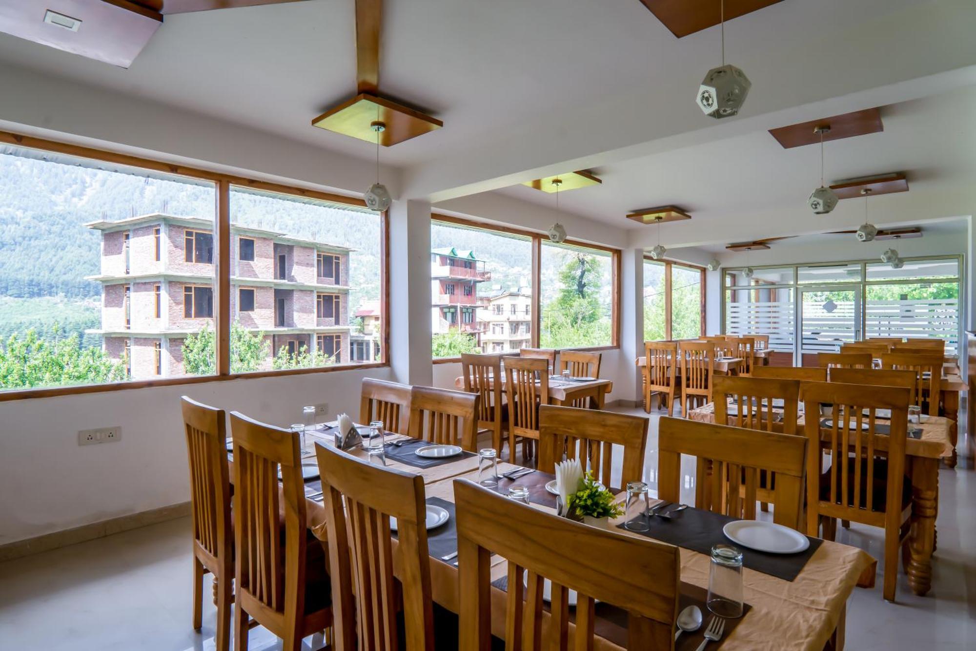 Pristine Inn Manali エクステリア 写真